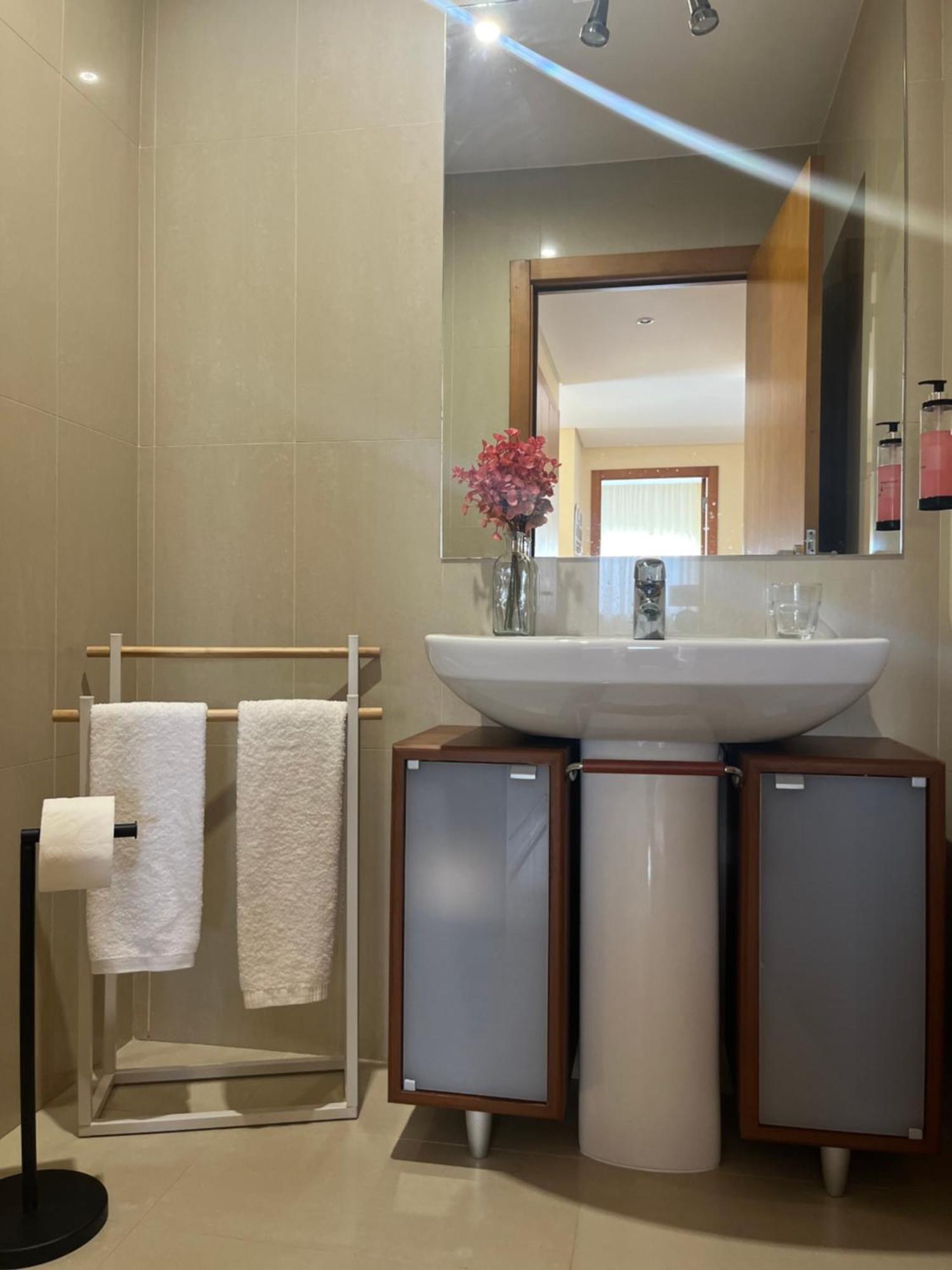 Lovely&Charming Anita'S Apartment Πόντα Ντελγκάντα Εξωτερικό φωτογραφία